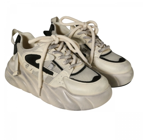 women court shoes