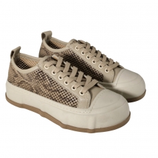 women leisure shoes