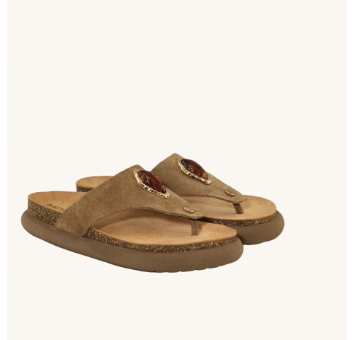 Moteriškos basutės