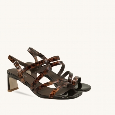 Moteriškos basutės