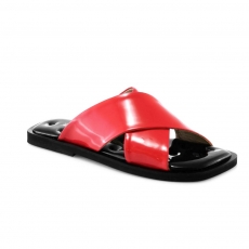 красные  женские сандалии