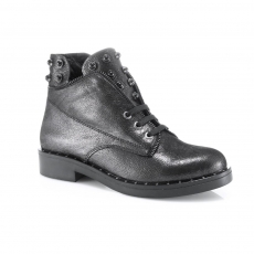Brown colour women winter shoes